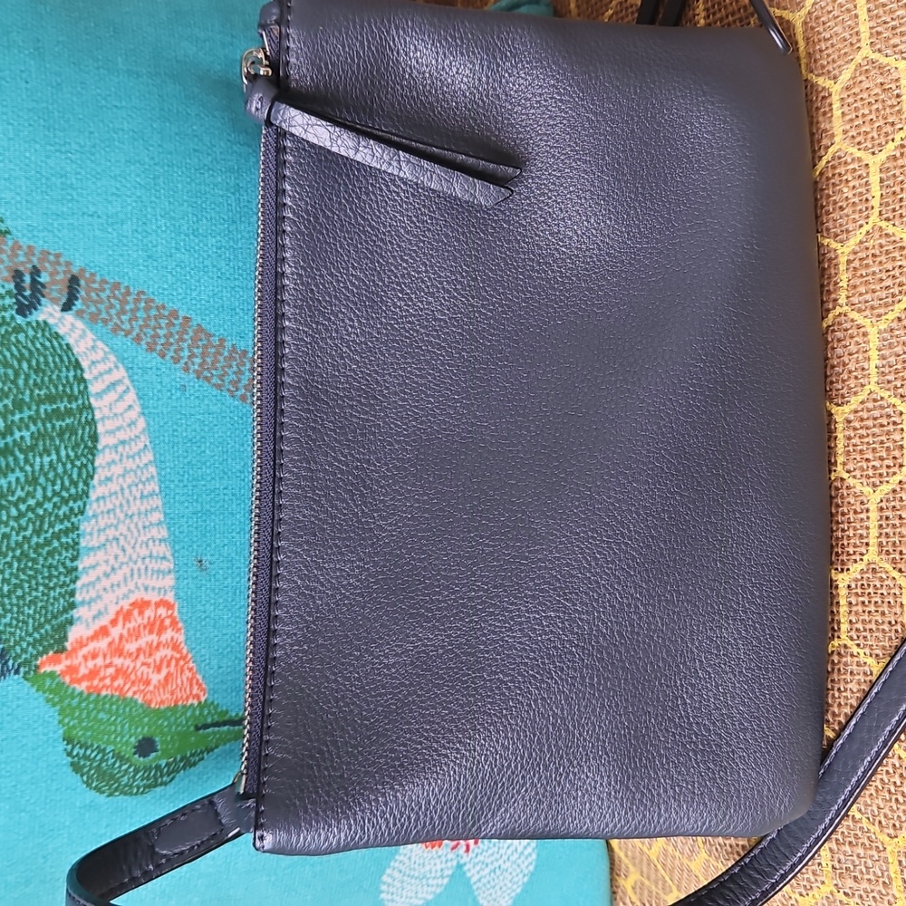 Vince Camuto Women's Gally Leather Crossbody Bag - Picture 3 of 6